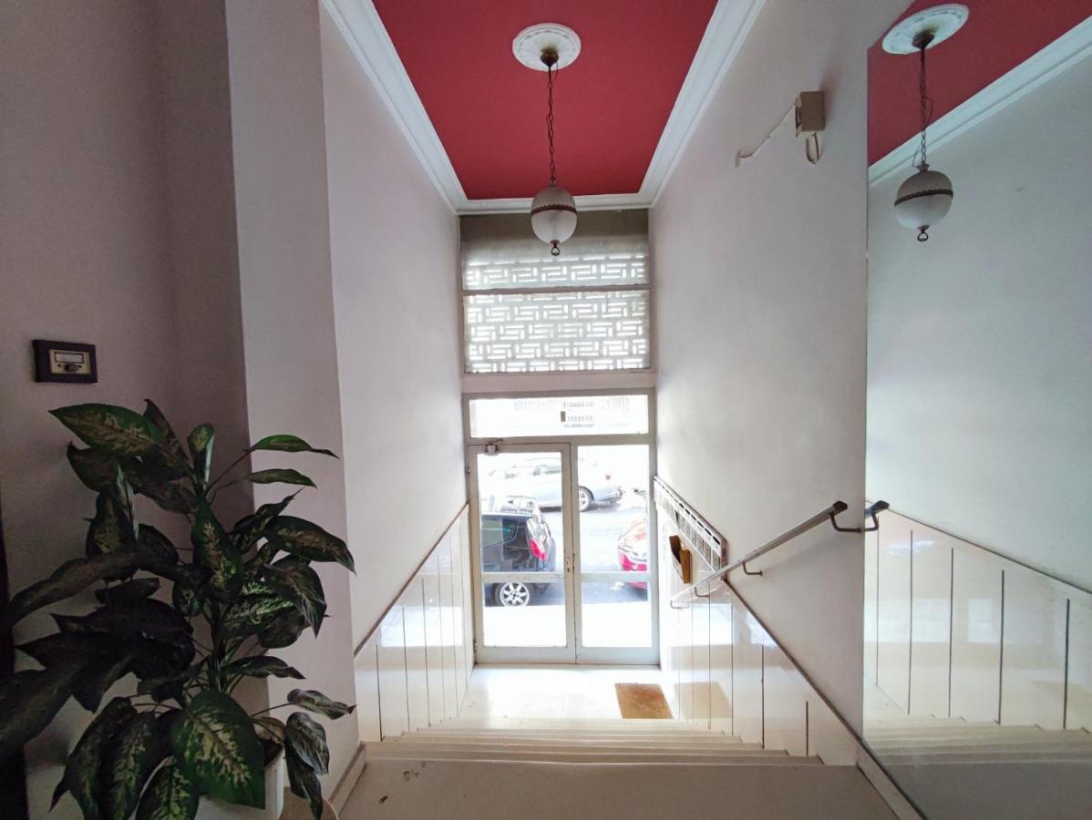 Avli Apartment Атина Екстериор снимка